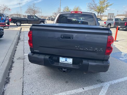 Used 2014 Toyota Tundra Limited w/ Limited Premium Package image 21