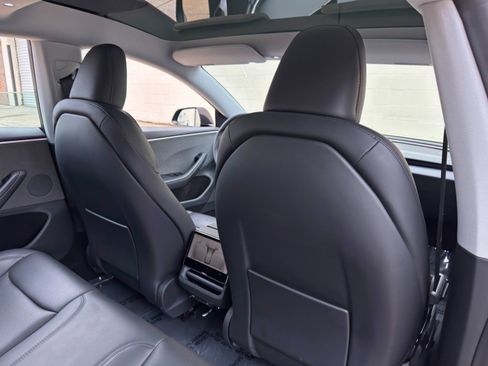 Used 2024 Tesla Model 3 RWD image 37
