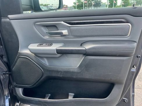 Used 2019 RAM 1500 Big Horn AWD/4WD image 5
