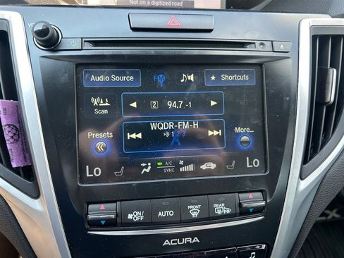 Used 2017 Acura TLX w/ Technology Package FWD image 22