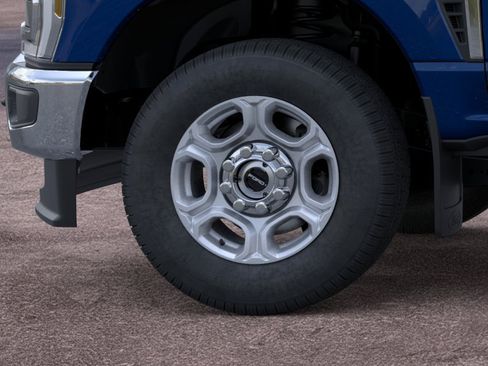 New 2026 Ford F250 XLT w/ XLT Premium Package AWD/4WD image 19