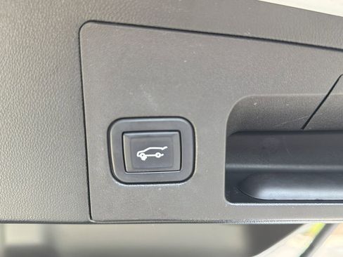 Used 2022 Cadillac XT5 Premium Luxury image 20