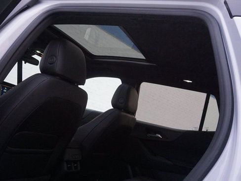 New 2026 Chevrolet Equinox RS w/ Convenience Package III image 28