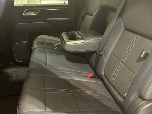 Used 2025 Chevrolet Silverado 3500 High Country w/ High Country Premium Package AWD/4WD image 41