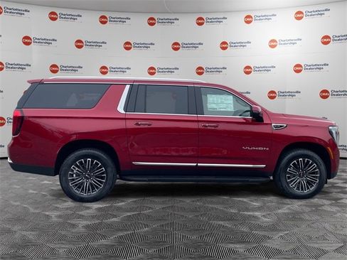 New 2026 GMC Yukon XL Elevation image 6