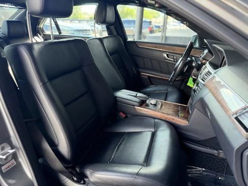 Used 2012 Mercedes-Benz E 350 4MATIC Sedan image 18