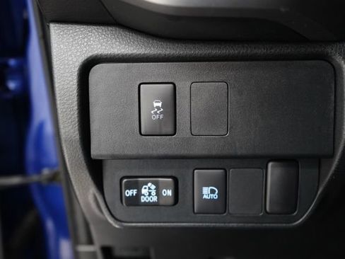 Used 2023 Toyota Tacoma SR5 AWD/4WD image 23