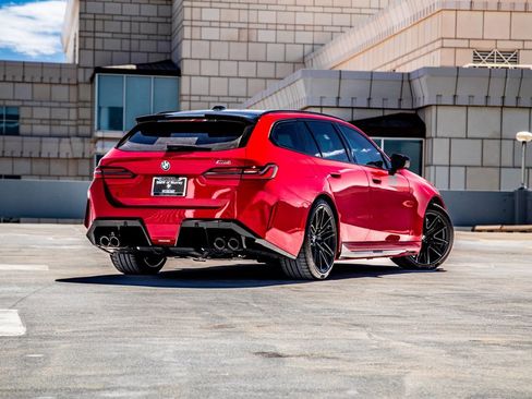 New 2026 BMW M5 Touring w/ M Driver's Package AWD/4WD image 9