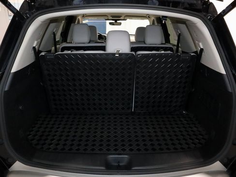 Used 2024 Nissan Pathfinder SL image 14