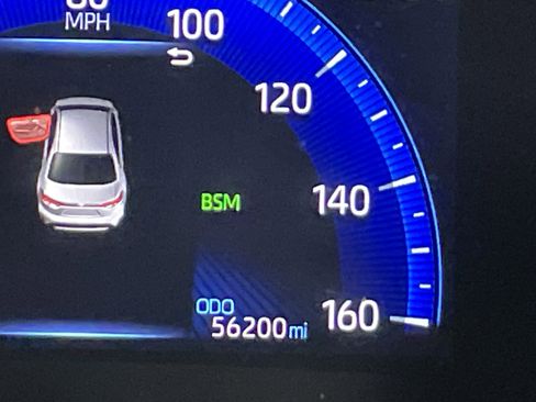 Used 2020 Toyota Corolla XLE image 22