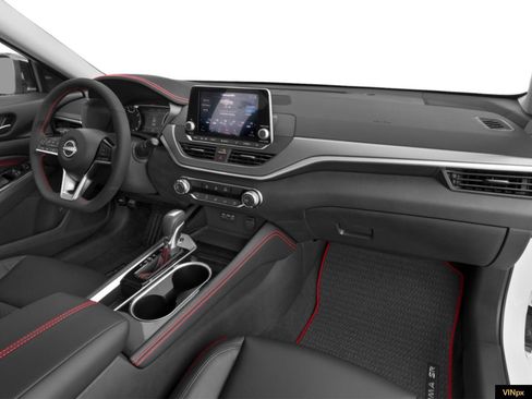New 2025 Nissan Altima 2.5 SR image 5