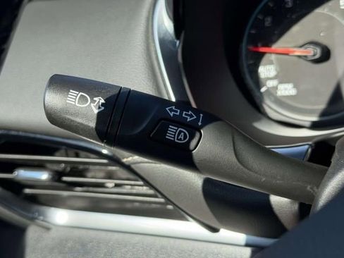 Certified 2023 Chevrolet Traverse LT w/ LT Premium Package image 27