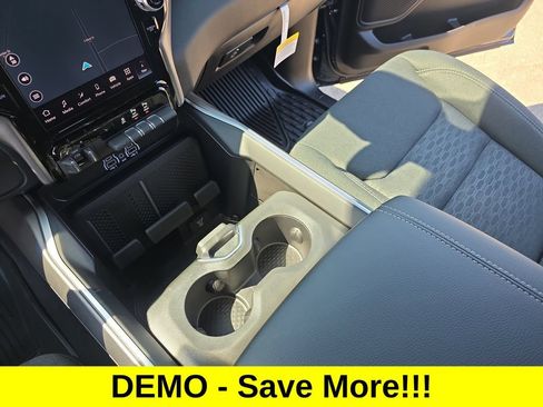 New 2026 RAM 1500 Big Horn AWD/4WD image 25