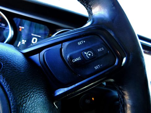 Used 2023 Jeep Wrangler Unlimited w/ Cold Weather Group AWD/4WD image 25