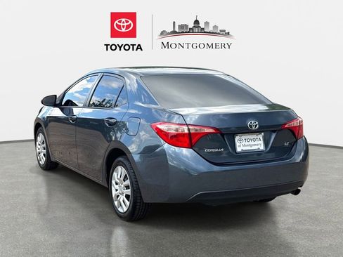 Used 2018 Toyota Corolla LE image 5