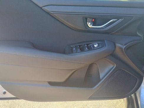 Used 2024 Subaru Outback Premium image 10