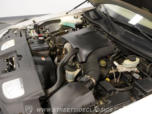 Used 2000 Lincoln Town Car Signature RWD image 33