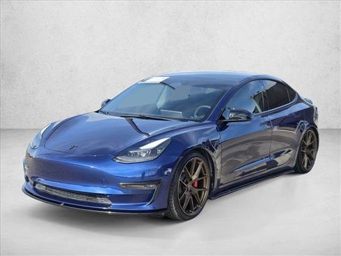 Used 2021 Tesla Model 3 Performance image 27