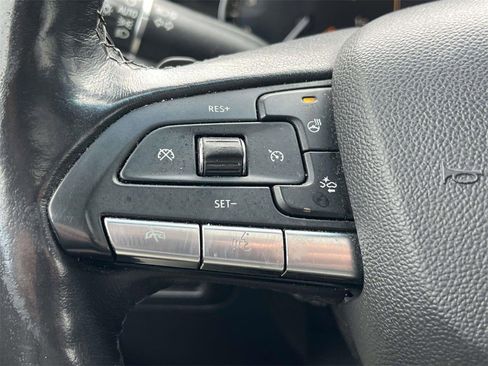 Certified 2023 Cadillac CT4 Luxury w/ Sun And Sound Package image 28