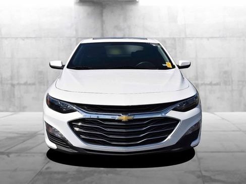 Used 2024 Chevrolet Malibu LT FWD image 4