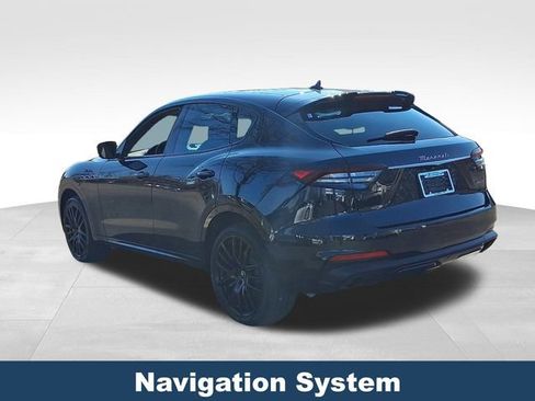 Used 2022 Maserati Levante Modena image 5