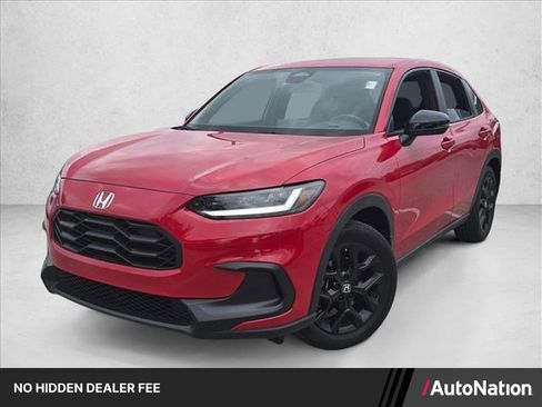 Used 2025 Honda HR-V Sport image 1