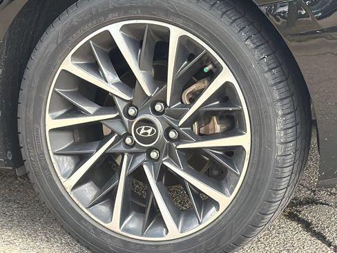 Used 2020 Hyundai Sonata Limited w/ Cargo Package FWD image 8
