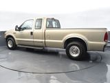 Used 2000 Ford F250 Lariat image 2