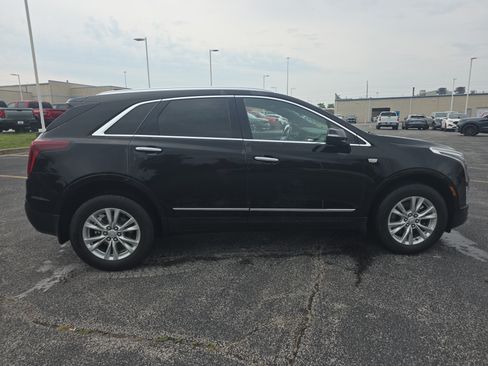 Used 2023 Cadillac XT5 Luxury FWD image 3