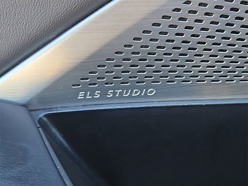 Used 2023 Acura MDX SH-AWD w/ Technology Package image 20