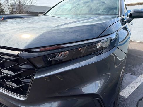 Certified 2023 Honda CR-V Sport Touring image 9