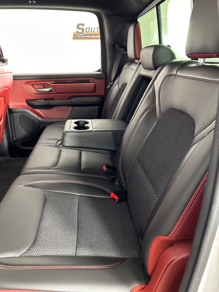 Used 2022 RAM 1500 Rebel AWD/4WD image 18