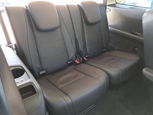 Used 2023 Mercedes-Benz GLS 450 4MATIC image 12
