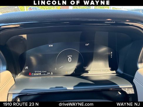 Certified 2023 Lincoln Nautilus Reserve w/ Luxury Package AWD/4WD image 17