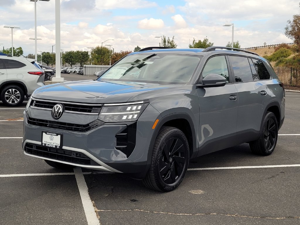 New 2027 Volkswagen Atlas SE FWD image 9