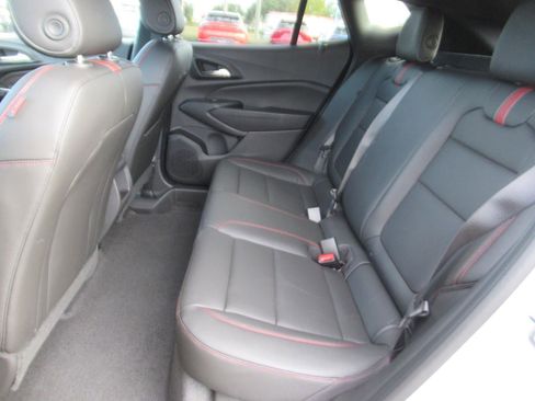 New 2026 Chevrolet Trax RS w/ Driver Confidence Package image 28