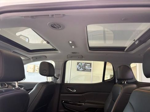 Used 2022 GMC Acadia AT4 w/ GMC Pro Grade Package AWD/4WD image 2