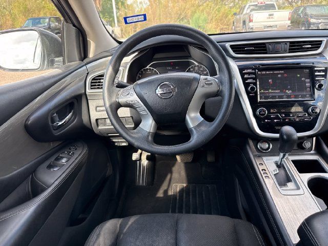 Used 2018 Nissan Murano S FWD image 13
