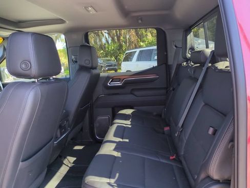Used 2023 GMC Sierra 1500 Denali w/ Denali Reserve Package AWD/4WD image 15