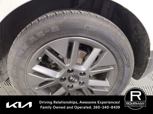 Certified 2021 Kia Soul S image 11