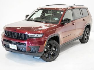 New 2025 Jeep Grand Cherokee L Altitude AWD/4WD video 2