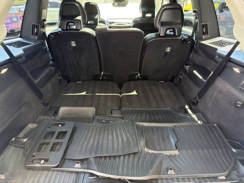 Used 2019 Volvo XC90 T6 Momentum w/ Advanced Package AWD/4WD image 7