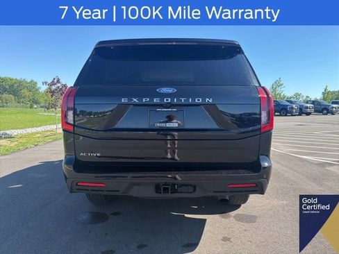Certified 2025 Ford Expedition Active AWD/4WD image 10