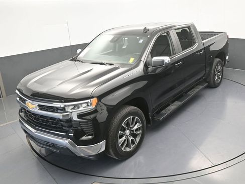 Used 2023 Chevrolet Silverado 1500 LT image 48