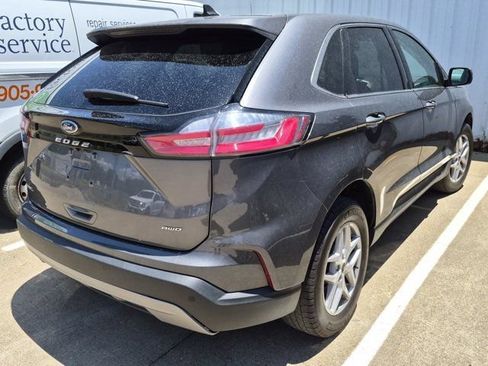 Used 2024 Ford Edge SEL AWD/4WD image 6