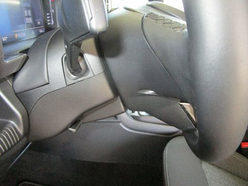 Used 2024 Ford Ranger XLT w/ FX4 Off-Road Package image 32