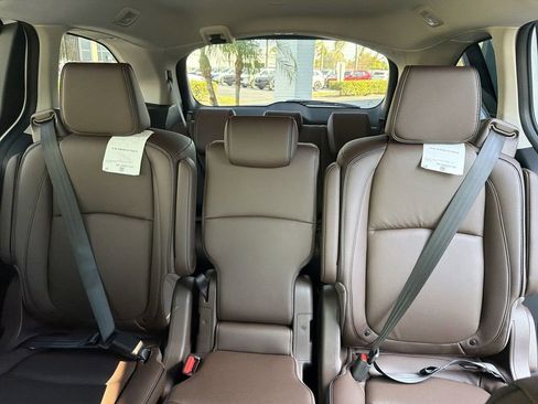 New 2026 Honda Odyssey Touring image 7