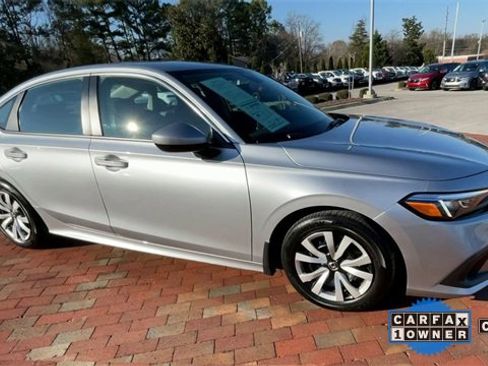 Certified 2024 Honda Civic LX image 3