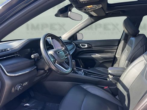 Used 2022 Jeep Compass High Altitude image 9