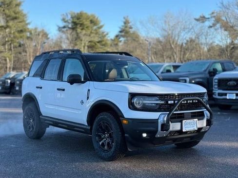 New 2025 Ford Bronco Sport Outer Banks w/ Sasquatch Outer Banks Package image 1
